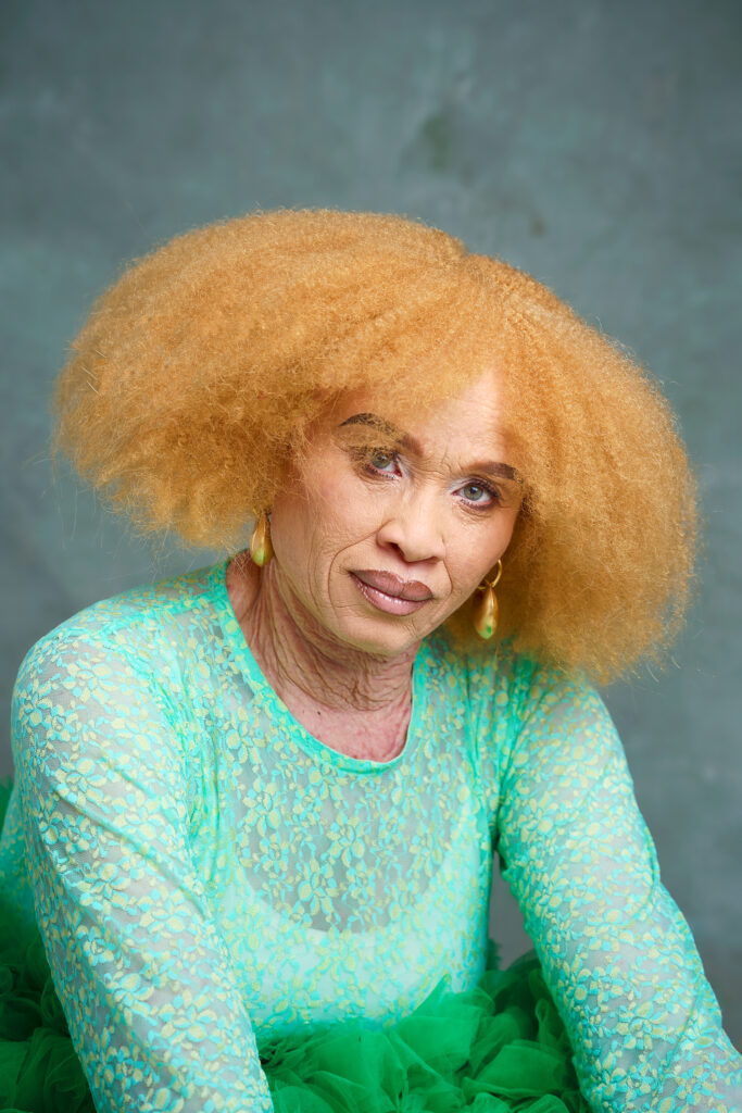 ALBINO PAGEANT1202_1